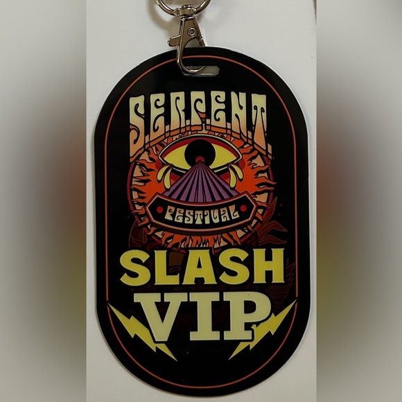 Exclusive SLASH S.E.R.P.E.N.T. Festival Tour Laminate and Guitar Pick Bundle!! - Picture 2 of 7